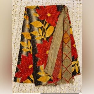 KANTHA BAE black red floral Turban scarf head wrap OS